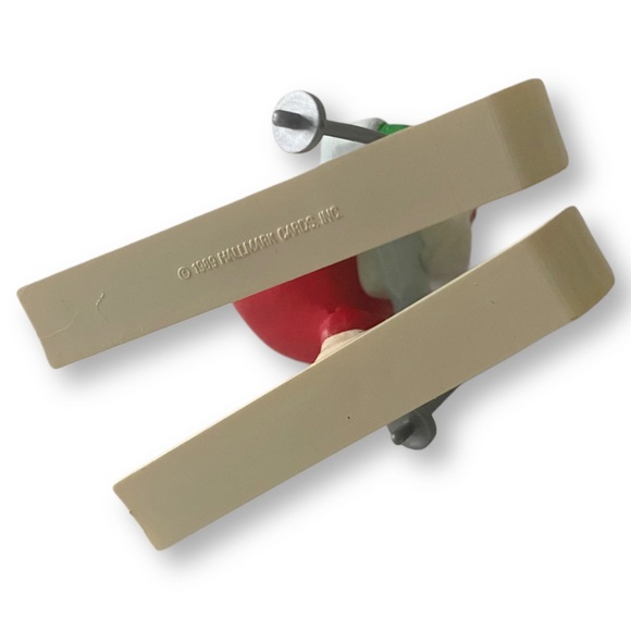 Hallmark, Keepsake Snowplow Santa, Vintage 1989, Skiing Santa Claus Ornament - Picture 6 of 11